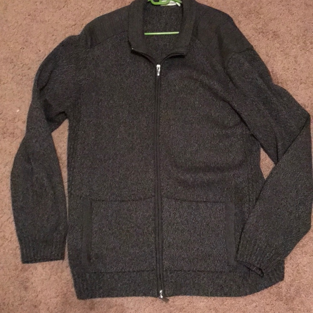 Men’s zip up sweater jacket